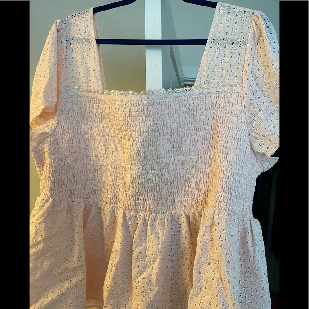 NWT Torrid Sz. 3 Blush Pink Midi Peplum Top